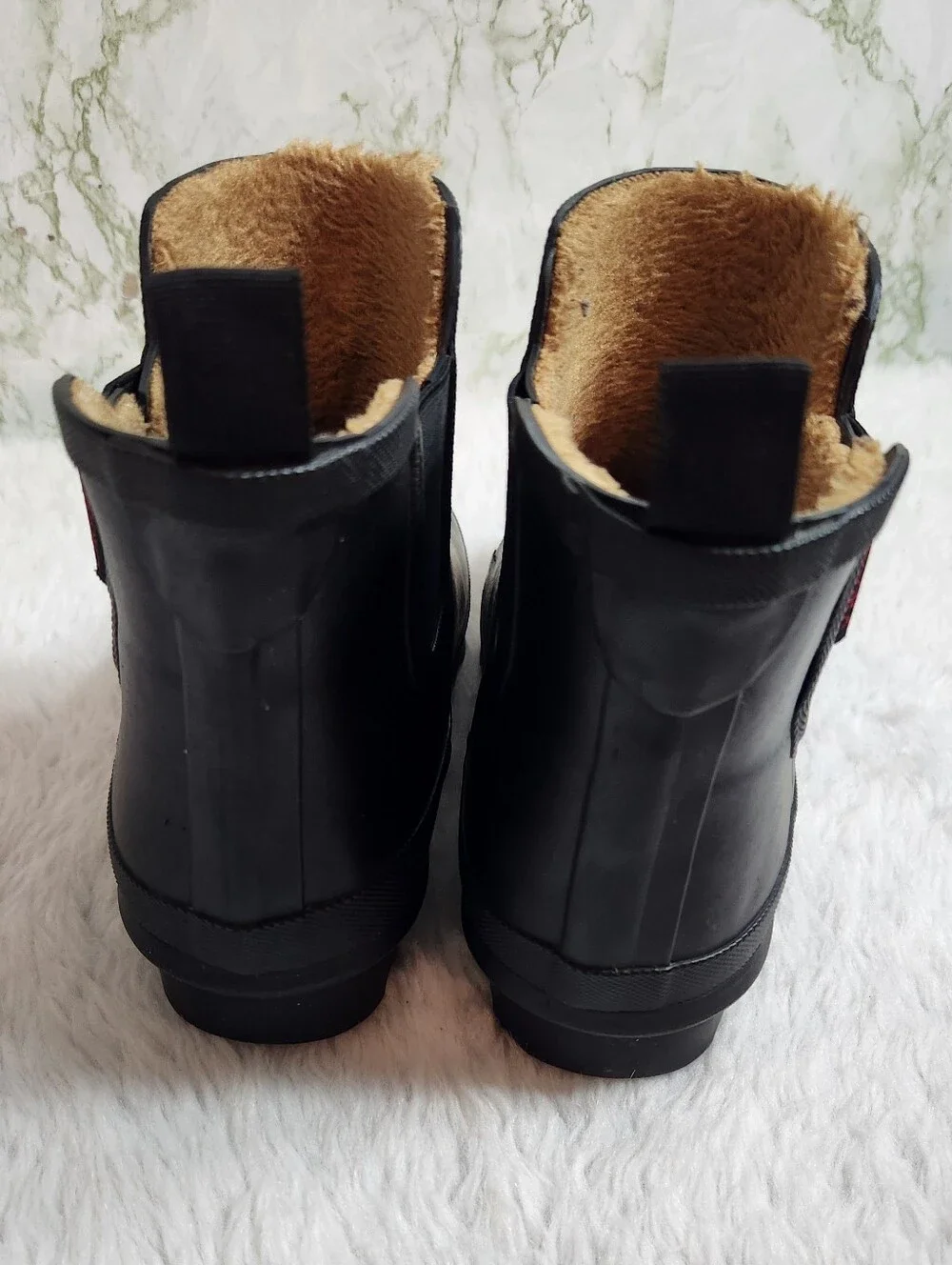 CHOOKA Handcrafted Premium Rainwear Plush Chelsea Black Boots